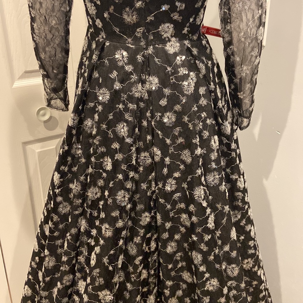 NWOT Mac Duggal sequin ball gown - Picture 12 of 14